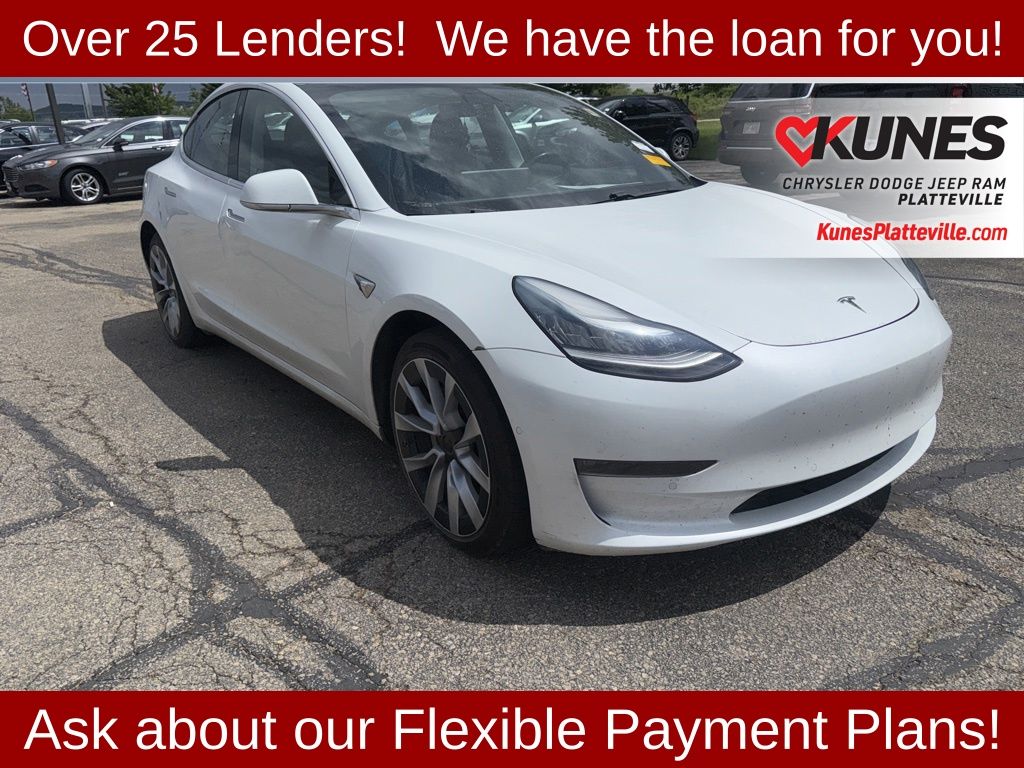 tesla model 3 2018 5YJ3E1EB4JF134415 image tesla model 3 2018 5YJ3E1EB4JF134415 image